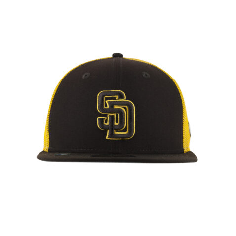 New Era 59Fifty San Diego Padres Batting Practice 2023 Fitted Hat Burnt Wood Brown Gold 3
