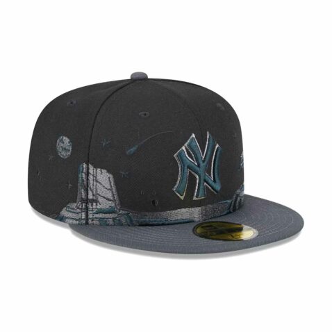New Era 59Fifty New York Yankees Planetary Fitted Hat Black Right Front