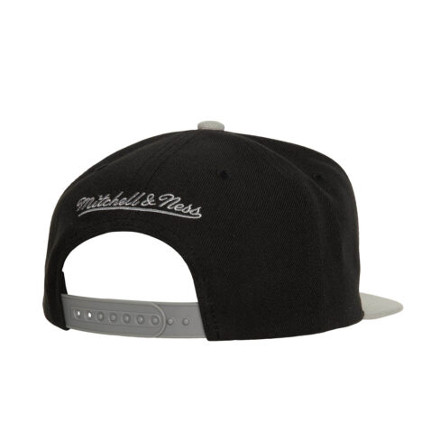 Mitchell & Ness Los Angeles Kings Two Tone 2.0 Snapback Hat Black Grey back