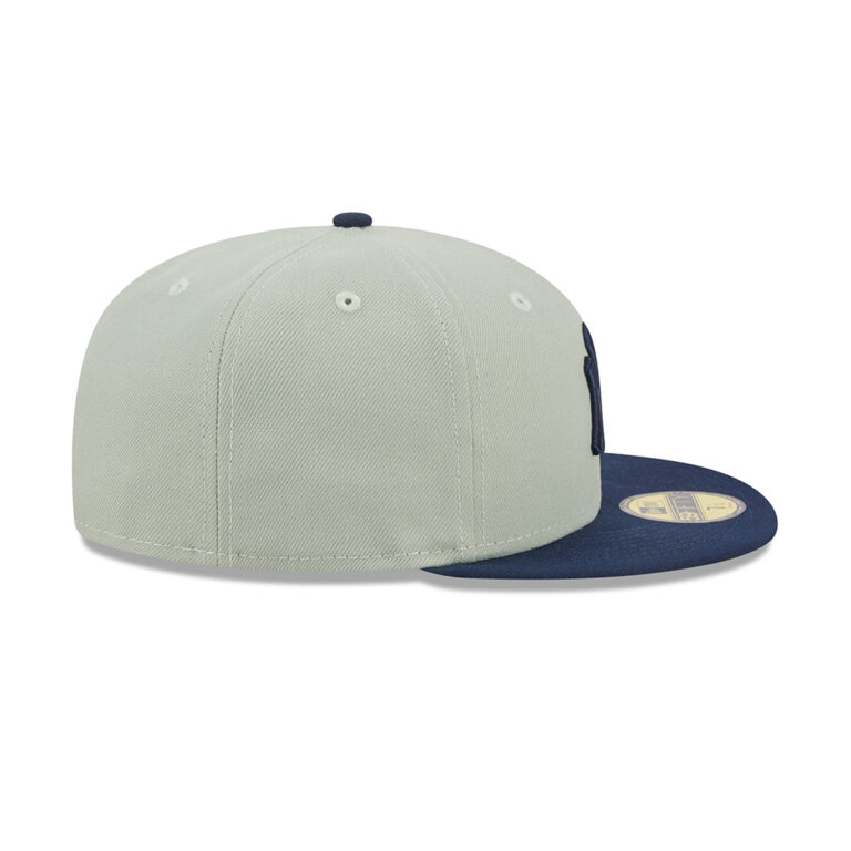 New Era 59Fifty New York Yankees Color Pack Fitted Hat Light Mint Green Dark Navy Right New Era 59Fifty New York Yankees Color Pack Fitted Hat Light Mint Green Dark Navy Right