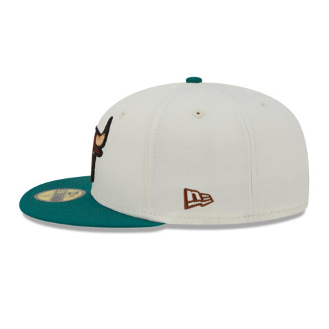New Era 59Fifty Chicago Bulls Camp Fitted Hat Chrome White Green