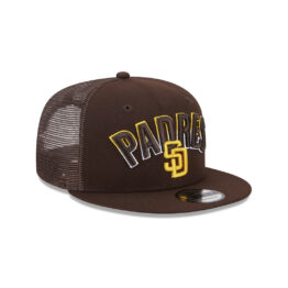 New Era 9Fifty San Diego Padres Grade Trucker Snapback Hat Burnt Wood Brown