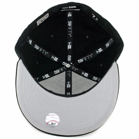 New Era 59Fifty Florida Marlins 2017 Cooperstown Fitted Hat Black White - Image 3