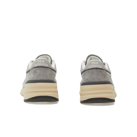 New Balance 997R Shoe Grey - Image 4