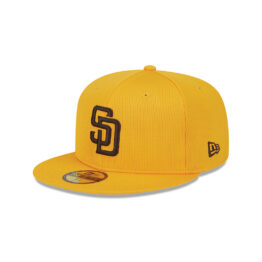 New Era 59Fifty San Diego Padres Spring Training 2024 Fitted Hat Gold Brown