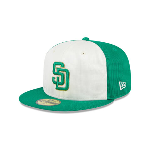 New Era 59Fifty San Diego Padres St. Patrick’s Day 2024 Fitted Hat Chrome White Kelly Green