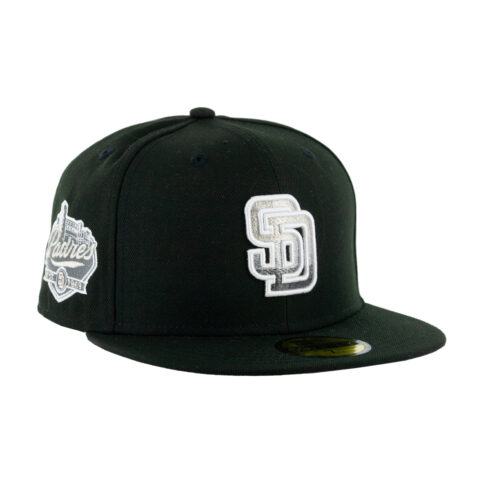 New Era 59Fifty San Diego Padres Aux Pack Track 5 Fitted Hat Black Gradient Silver