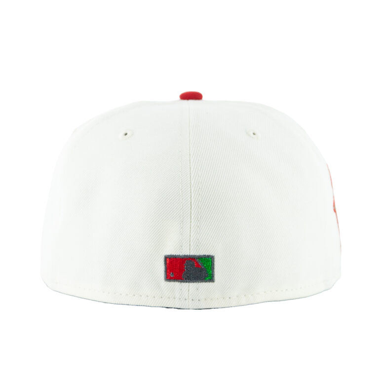 New-Era-59Fifty-San-Diego-Padres-Aux-Pack-Track-2-Fitted-Hat-Chrome-White-Red-Black-back.jpg New-Era-59Fifty-San-Diego-Padres-Aux-Pack-Track-2-Fitted-Hat-Chrome-White-Red-Black-back.jpg