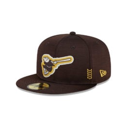 New Era 59Fifty San Diego Padres Clubhouse 2024 Fitted Hat Burnt Wood Brown