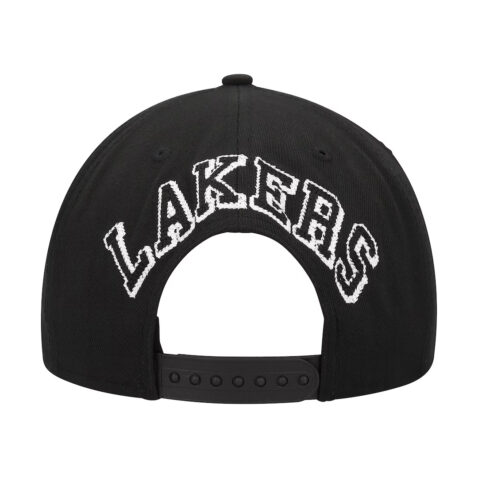 New Era 9Fifty Los Angeles Lakers Chain Stitch Adjustable Snapback Hat Black