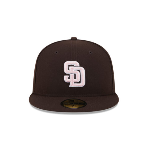 New Era 59Fifty San Diego Padres Mother's Day 2024 Fitted Hat Burnt Wood Brown Pink - Image 3