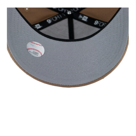 New Era 9Forty New York Yankees Adjustable A-Frame Snapback Hat Khaki Black - Image 5