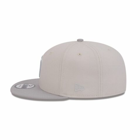 New Era 9Fifty San Diego Padres Two Tone Snapback Hat Stone Gray - Image 4