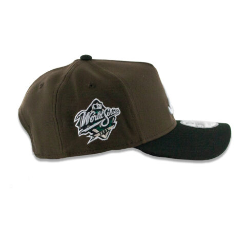 New Era 9Forty Atlanta Braves Two Tone A-Frame Snapback Hat Brown White Black - Image 6