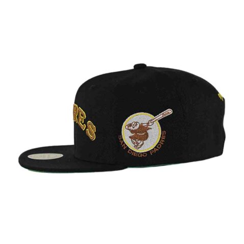 Mitchell & Ness San Diego Padres Triple Play Cooperstown Snapback Hat Black - Image 4