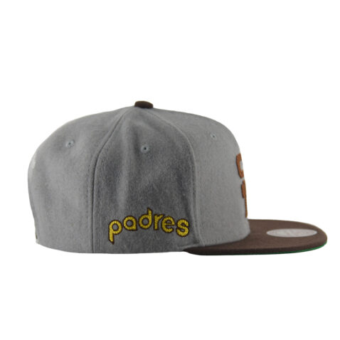 Mitchell & Ness San Diego Padres Cooperstown Melt Stitch Snapback Hat Grey - Image 6