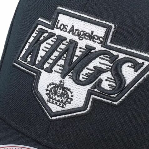 Mitchell & Ness Los Angeles Kings Vintage Evergreen Snapback Hat Black White - Image 5