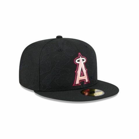 New Era 59Fifty Anaheim Angels Tonal Koi Fitted Hat Black Pink - Image 3