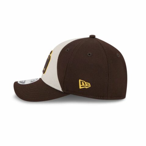 New Era 9Forty M-Crown San Diego Padres Batting Practice Snapback Hat Burnt Wood Brown Gold - Image 4