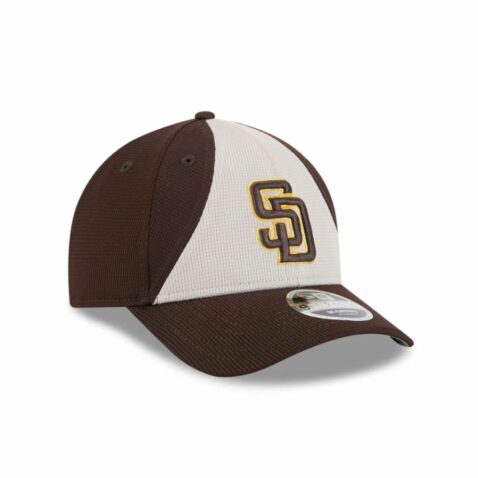 New Era 9Forty M-Crown San Diego Padres Batting Practice Snapback Hat Burnt Wood Brown Gold - Image 3