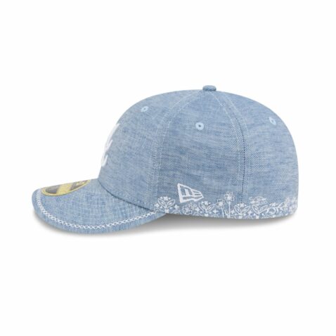New Era 59Fifty Low Profile Atlanta Braves Hand Stitched Chambray Fitted Hat Open Market Blue - Image 4