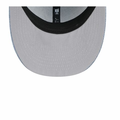 New Era 59Fifty Low Profile Atlanta Braves Hand Stitched Chambray Fitted Hat Open Market Blue - Image 7