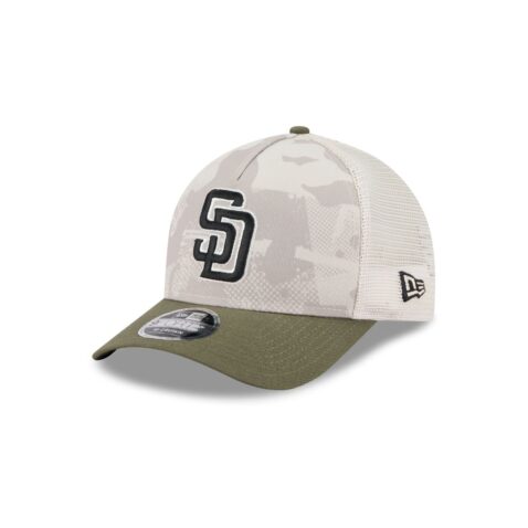 New Era 9Forty M-Crown San Diego Padres Armed Forces Day 2025 Snapback Hat Camo New Olive