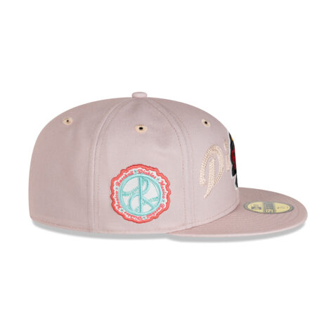 New Era 59Fifty Mexico City Diablos Rojos De Mexico Wordmark Fitted Hat Chrome White Pink - Image 4