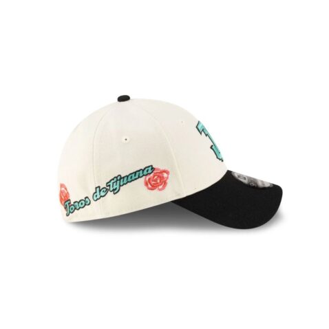 New Era 9Forty Tijuana Toros Two Tone Snapback Hat Chrome White Black - Image 6