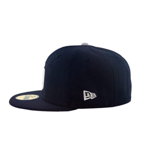 New Era 59Fifty San Diego Padres Flow 2 Fitted Hat Chrome White Dark Navy - Image 6