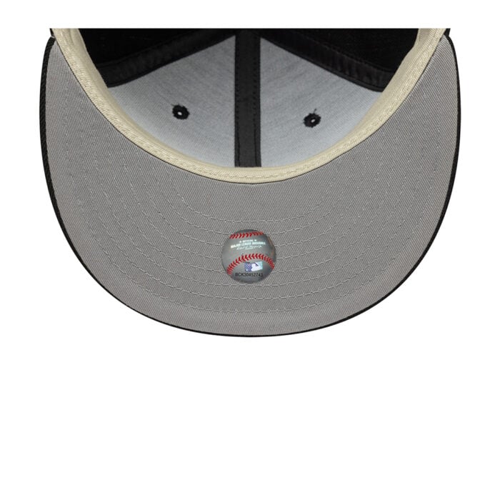 New-Era-x-Fear-of-God-59Fifty-Chicago-White-Sox-Fitted-Hat-Black-White-Undervisor.jpg New-Era-x-Fear-of-God-59Fifty-Chicago-White-Sox-Fitted-Hat-Black-White-Undervisor.jpg