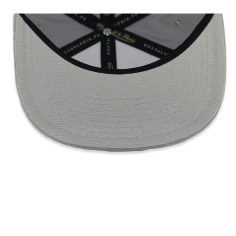 Mitchell & Ness Los Angeles Kings Evergreen Snapback Hat Grey White - Image 7