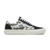 Vans-Skate-Old-Skool-Skull-Pile-Shoes-Black-White-Gum.jpg