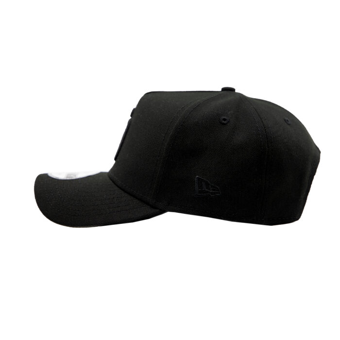 New-Era-9Forty-San-Diego-Padres-Blackout-A-Frame-Snapback-Hat-Black-On-Black-left.jpg New-Era-9Forty-San-Diego-Padres-Blackout-A-Frame-Snapback-Hat-Black-On-Black-left.jpg
