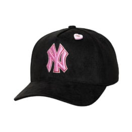 Mitchell & Ness New York Yankees All Heart Pro Snapback Hat Black