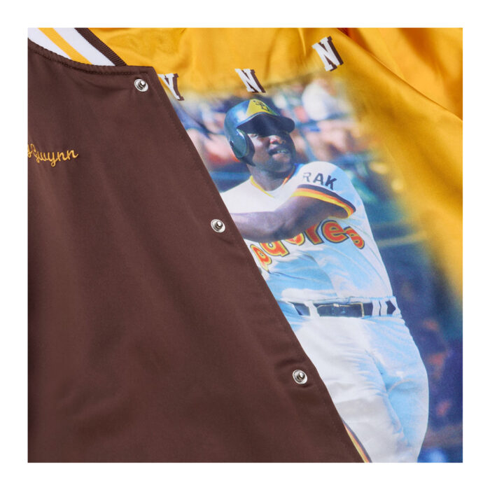 Mitchell-Ness-San-Diego-Padres-Player-Collection-Tony-Gwynn-Lightweight-Satin-Jacket-Brown-inside.jpg Mitchell-Ness-San-Diego-Padres-Player-Collection-Tony-Gwynn-Lightweight-Satin-Jacket-Brown-inside.jpg