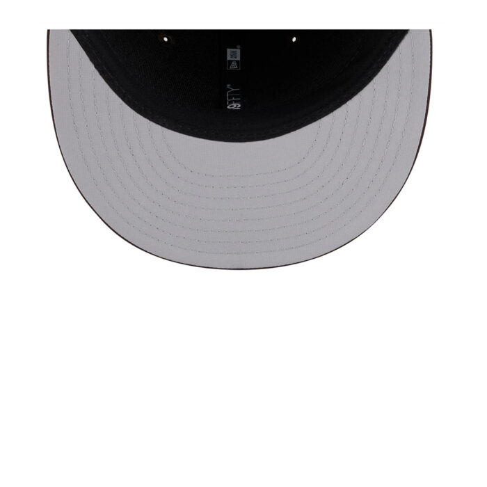 New-Era-59Fifty-San-Diego-Padres-Clubhouse-2026-Fitted-Hat-Burnt-Wood-Brown-Gold-undervisor.jpg New-Era-59Fifty-San-Diego-Padres-Clubhouse-2026-Fitted-Hat-Burnt-Wood-Brown-Gold-undervisor.jpg