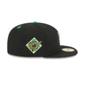 New-Era-59Fifty-San-Diego-Padres-St-Patricks-Day-2026-Fitted-Hat-Black-Kelly-Green-left.jpg