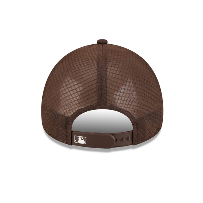 New-Era-9Forty-Apex-San-Diego-Padres-Batting-Practice-2026-Alternate-Mesh-Trucker-A-Frame-Snapback-H-4.jpg New-Era-9Forty-Apex-San-Diego-Padres-Batting-Practice-2026-Alternate-Mesh-Trucker-A-Frame-Snapback-H-4.jpg