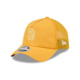 New Era 9Forty Apex San Diego Padres Batting Practice 2026 Mesh Trucker A-Frame Snapback Hat Gold White