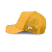 New-Era-9Forty-Apex-San-Diego-Padres-Batting-Practice-2026-Mesh-Trucker-A-Frame-Snapback-Hat-Gold-Wh-5.jpg
