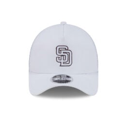 New Era 9Forty Apex San Diego Padres Batting Practice 2026 Mesh Trucker A-Frame Snapback Hat White Brown