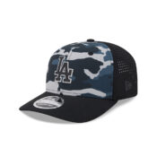 New-Era-9Seventy-Los-Angeles-Dodgers-Tonal-Camo-Mesh-Stretch-Snapback-Hat-Camo-Black-right-front.jpg