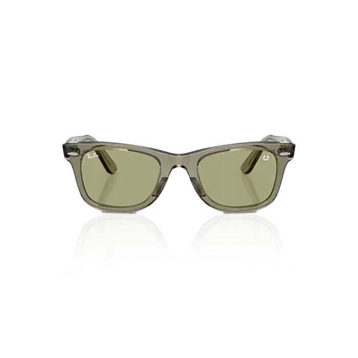 Ray-Ban-x-Star-Wars-Master-Yoda-Wayfarer-Sunglasses-Polished-Transparent-Green-Bottle-Green-front.jpg Ray-Ban-x-Star-Wars-Master-Yoda-Wayfarer-Sunglasses-Polished-Transparent-Green-Bottle-Green-front.jpg