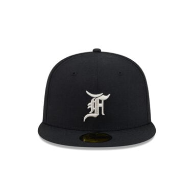 New Era x Fear of God 59Fifty Chicago White Sox 2 Fitted Hat Black Metallic White New Era x Fear of God 59Fifty Chicago White Sox 2 Fitted Hat Black Metallic White 2